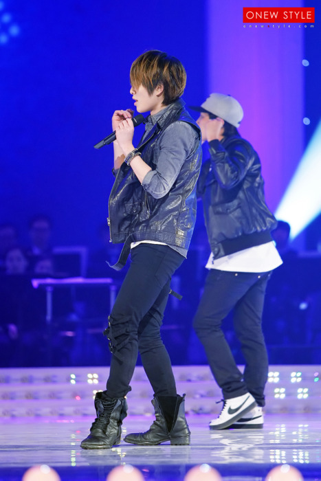 03.03.2011 ▬ KBS Founding Anniversaire [LIVE] Tumblr_lhle6jc0J31qd0fz8