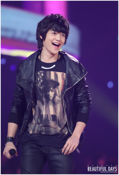 110303 Minho @ KBS Founding Anniversary Special Tumblr_lhn24hBHUG1qcl8qx