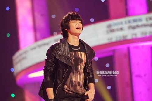 110303 Minho @ KBS Founding Anniversary Special Tumblr_lhn2rumaHe1qcl8qx