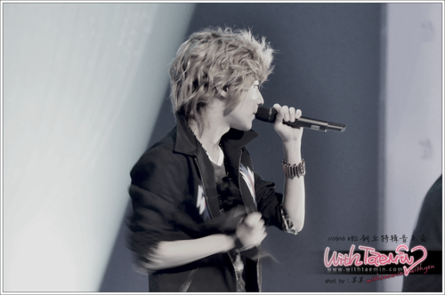 03.03.2011 ▬ KBS Founding Anniversaire [LIVE] Tumblr_li9i3n8het1qd0fz8