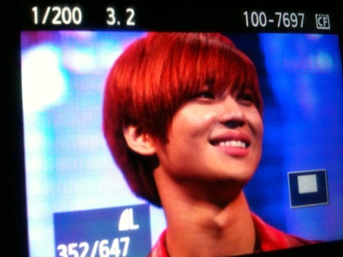 110428  SHINee @ Yonsei University Kangnam Severance hospital  Tumblr_lkd2keji1V1qd0fz8