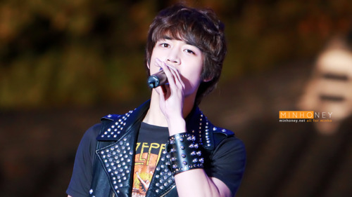 110509 Minho @ Miss Chunhyang Contest  Tumblr_lkz71emTP61qcl8qx