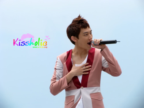 [PICS]U-Kiss @ Green Ribbon Hope Concert Tumblr_lla3jxIDEU1qzjjz5