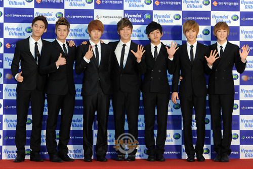 [PICS] U-Kiss @Dream concert Tumblr_llwhlnqK9T1qbd137