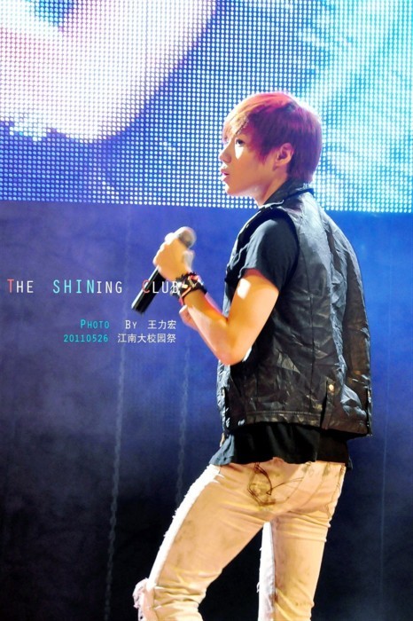 110526  SHINee @ Kangnam University Festival Event  Tumblr_llxwpsyGCA1qcl8qx