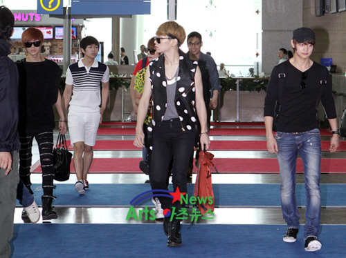 [8-6-2011][trans/ news] Tin tổng hợp của SHINee bên Nhật Tumblr_lmgv47Tnxn1qdmk7i