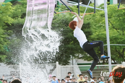 110605 Taemin Recording Dream Team #18 Tumblr_lmka6lFXUL1qcl8qx