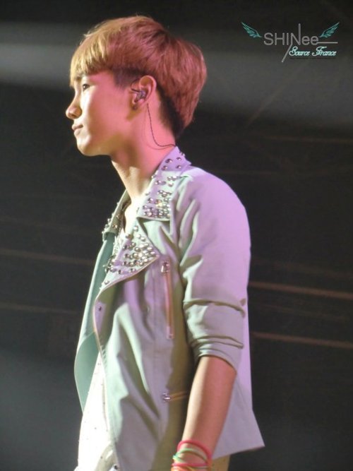 SHINee @ SM TOWN Live World Tour Concert in Paris (SECOND DAY) [110611] Tumblr_lmoms3h0Sm1qcl8qx