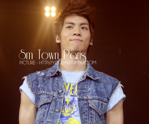 SHINee @ SM TOWN Live World Tour Concert in Paris (SECOND DAY) [110611] Tumblr_lmpxtdK7Gh1qcl8qx