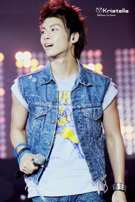 SHINee @ SM TOWN Live World Tour Concert in Paris (SECOND DAY) [110611] Tumblr_lms834Y95U1qcl8qx