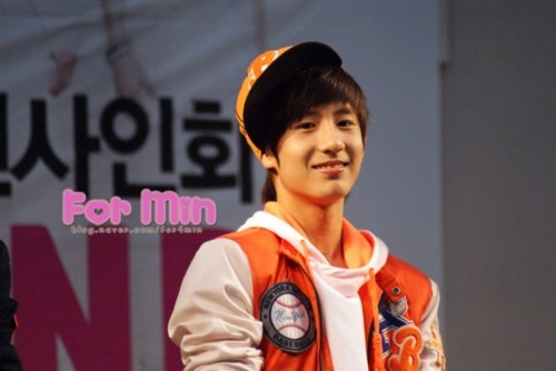 [110612] Boyfriend fan signing  Tumblr_lms8uyB0SX1qala0r