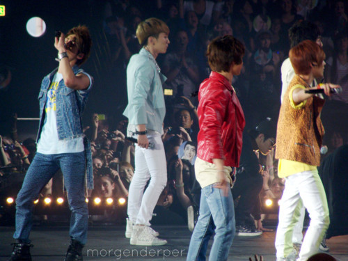 SHINee @ SM TOWN Live World Tour Concert in Paris (SECOND DAY) [110611] Tumblr_lmtb9jeyxn1qcl8qx