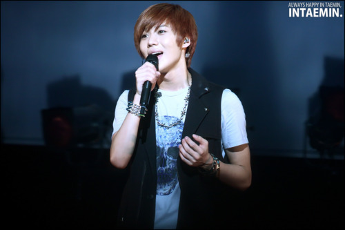 Taemin @ Japan LIVEDAM VMAJ Charity event in Fukuoka 110615 → Tumblr_lmzlpyeJ0e1qcl8qx