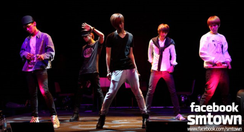 110619 Shining SHINee - Ensayando@ Abbey Road Studio Tumblr_ln0oeaIklU1qcl8qx