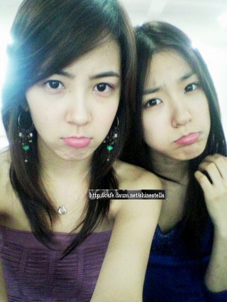 [PIC][01-07-2011]Hình ảnh Fany chụp chung với Stella trước khi debut ! Tumblr_lnmygzxt8H1qh5s5h