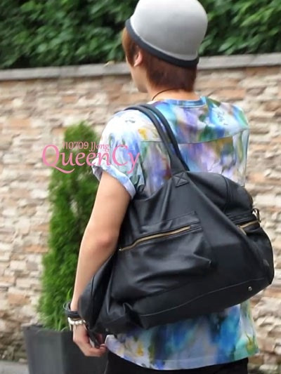 110709 Jonghyun @ Stalking  Tumblr_lo3omkCZDU1qcl8qx