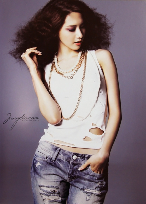 [PIC] Yoona sexy trong tạp chí Tumblr_lo59wiQfRq1qep4oc