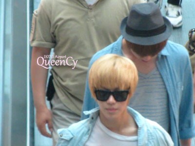 SHINee at Airport 110715  Tumblr_lodo2xiO3c1qd0fz8