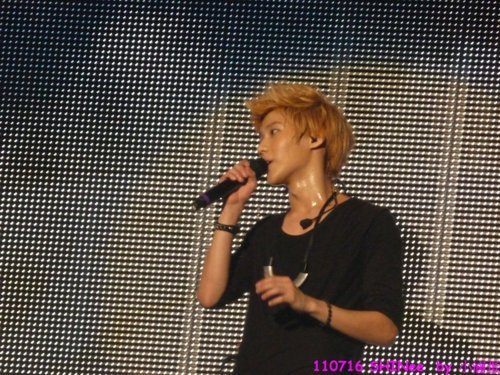 110716 SHINee @ SHINee World Concert - Taiwan Tumblr_logrswLWPM1qcl8qx