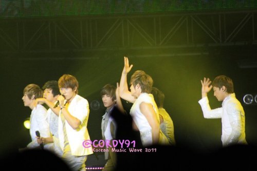 [PICS] U-Kiss @ Korean Music Wave 2011  Tumblr_lohfast5pV1qzjjz5