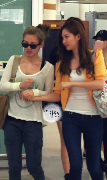 [PICS+GIFS][6/11/2011] ღ♥ღ(¯`HyoHyun´¯)ღ♥ღ Kim Chó♥Seo Mèo, Khu rừng xanh "Du côn cạp Ếch con" - Page 4 Tumblr_loq1kxPgKL1qgme0l