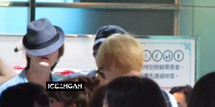 SHINee @ Taiwan Airport [110717] Tumblr_losm2vytiX1qcl8qx