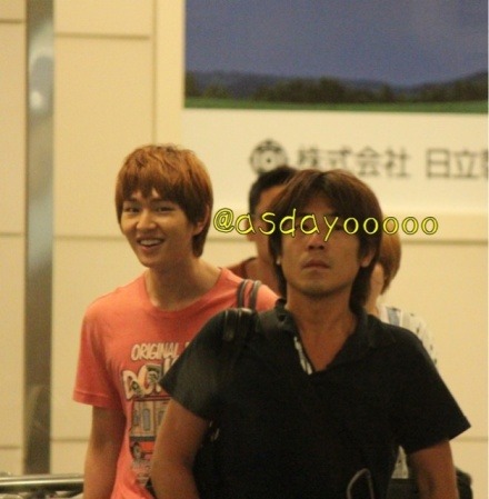 SHINee back from Osaka, Japan @ Henda Airport, Japan [110724] Tumblr_lovz6xKamT1qcl8qx