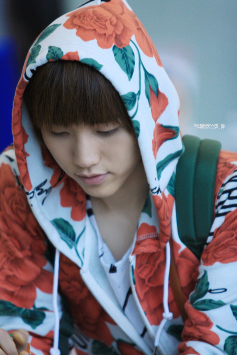 [PIC] 11.07.27  Sandeul à Incheon  Tumblr_lp1c54EDWc1qzjjz5