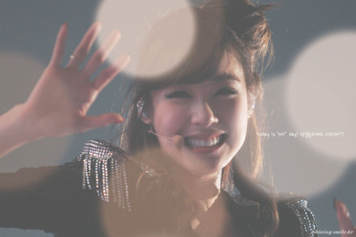 [FANYSIM]ღ♥ღღ♥ღChúc mừng sinh nhật người tôi yêu nhất và ngoan hiền, dịu ngọt nhất của tôi♥ღღ♥ღ Tumblr_lp8lexJVr61qg0lsi