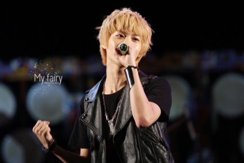  110804 Taeminnie @ Sacheon World Percussion Festival Opening Celebration Tumblr_lpfm56sNSY1qcl8qx