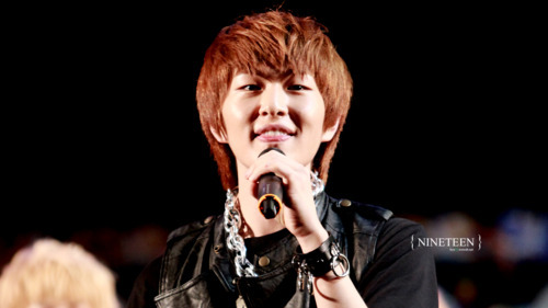 110804 Onew @ Sacheon World Percussion Festival Opening Celebration Tumblr_lpfmuaJsWc1qcl8qx