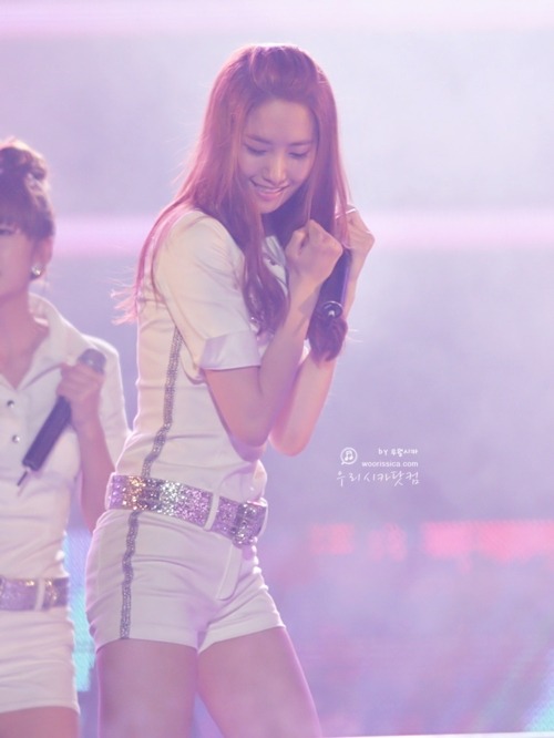 [YOONAISM/PICS+GIFS][8-8-2011] Yoona - Từ 1 thiên thần đến 1 nữ thần hoàn hảo Tumblr_lpkaeatKZD1qafhgj
