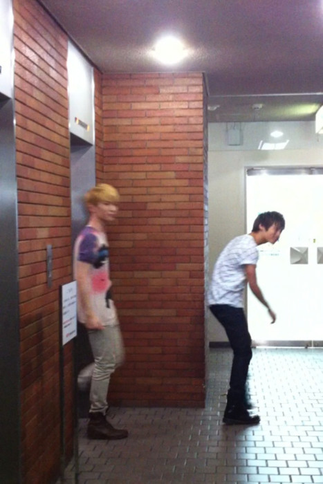 110810 SHINee @ Saliendo de FM AICHI Tumblr_lppsrrb9Eg1qd0fz8