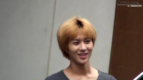 110812 Taemin y Key @ Stalking Tumblr_lpuh3xD4Wn1qcl8qx