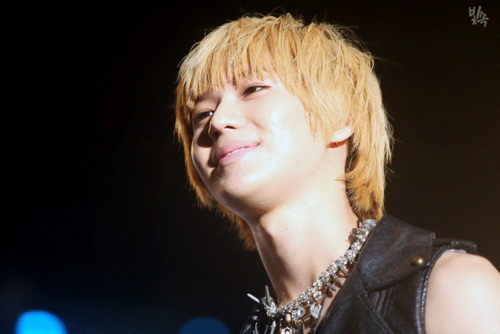 110813 Flawless Maknae Taemin @ IKMWF Tumblr_lpwjluk9UI1qcl8qx