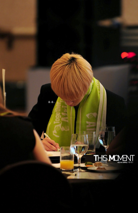 110812 Taemin @ “Together for Africa” at Seoul Plaza Hotel  Tumblr_lpyd36X75V1qcl8qx
