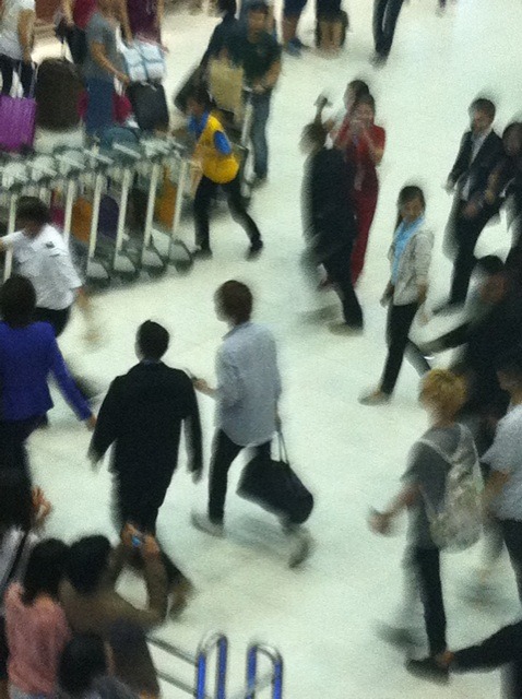 110816 SHINee @ Aeropuerto Suvarnabhumi (BKK) Tumblr_lpzk4zc6nj1qdcle7