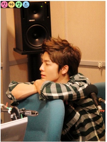 Donghae [동해] - Page 10 Tumblr_lqadfeHnEJ1qb5wai