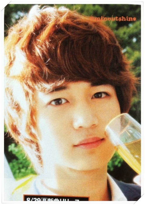 110824 SHINee @ Japanese Magazine Monthly - The television Tumblr_lqg2jzNpdw1qdl5ar