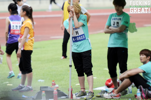 110827 Key @ MBC 3rd Idol Star Athletics Championships  Tumblr_lqozkjIpRq1qcl8qx