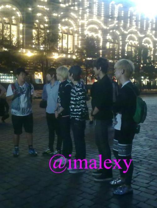 060911 SHINee @ Rusia Tumblr_lr3038NESm1qcl8qx