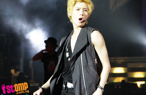 Fotos/ vídeos do Taemin  - Página 16 Tumblr_lrcwsxRacH1qcl8qx