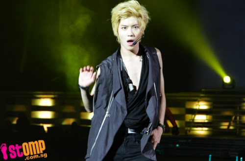 Fotos/ vídeos do Taemin  - Página 16 Tumblr_lrcwtm2KI31qcl8qx