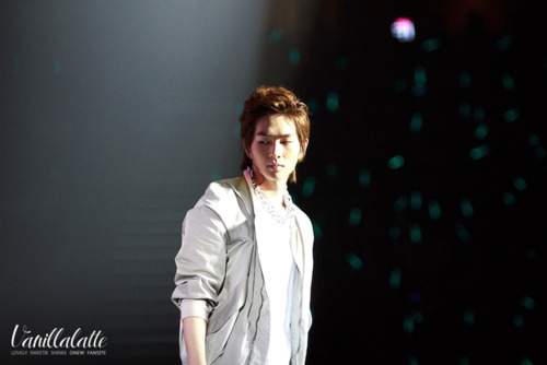 Onew @ SWC SINGAPORE  Tumblr_lrikodJFtA1qcl8qx