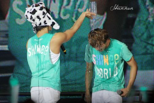 SHINee @ SWC SINGAPORE  Tumblr_lrmgkem2cm1qcl8qx