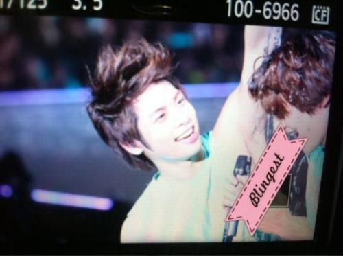 111027 Jonghyun@ SHINee World in Nagoya Tumblr_ltq5blWquE1qcl8qx