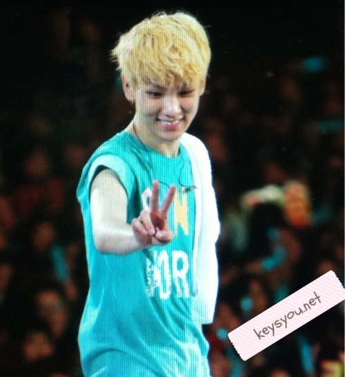 111027 Key @ SHINee World in Nagoya Tumblr_ltq8f6E6yX1qcl8qx