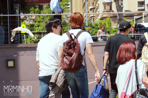 111112 Minho en las calles de Sydney Tumblr_lulzfnqegt1qcl8qx