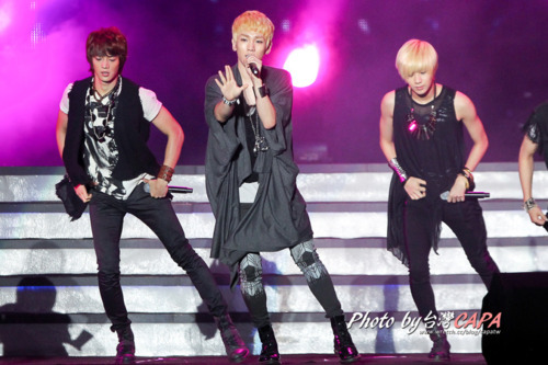 SHINING SHINee @ K-Friends Fireworx Concert Taiwan  #2 Tumblr_lv0f0c3dW31qcl8qx