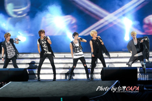 SHINING SHINee @ K-Friends Fireworx Concert Taiwan  #2 Tumblr_lv0f2oxXut1qcl8qx